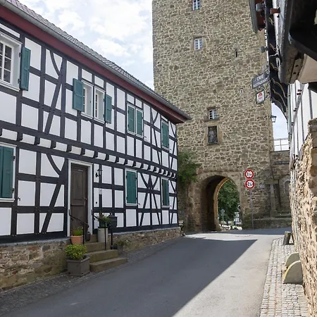 Zum Alten Turm 宾馆